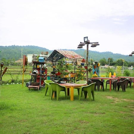 Corbett Treat Resort Рамнагар Экстерьер фото