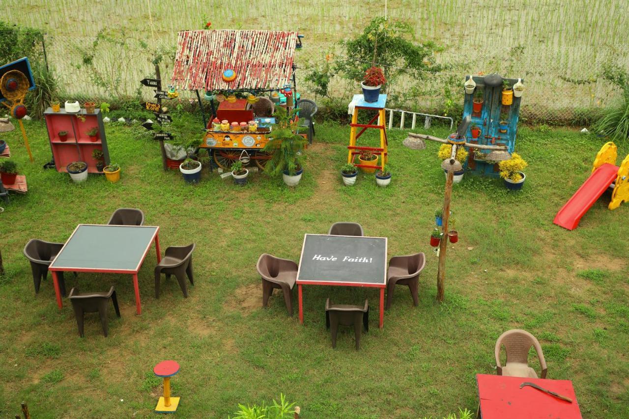 Corbett Treat Resort Рамнагар Экстерьер фото